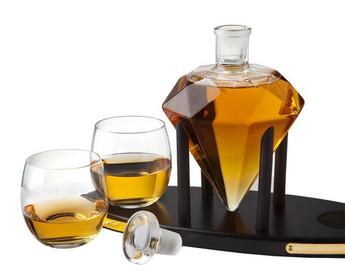 Whiskey Decanter Diamond set with 2 Cocktail Whisky Glasses, 850ml - Picture 2 of 5