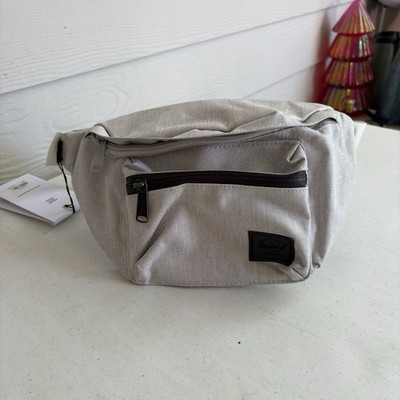 Herschel Seventeen Hip Pack Waist Belt Bag 3.5L Moonbeam Beige NWT
