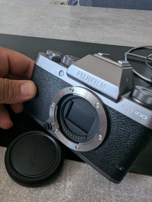 Fujifilm XT-100 Defekt - Bild 1 von 4