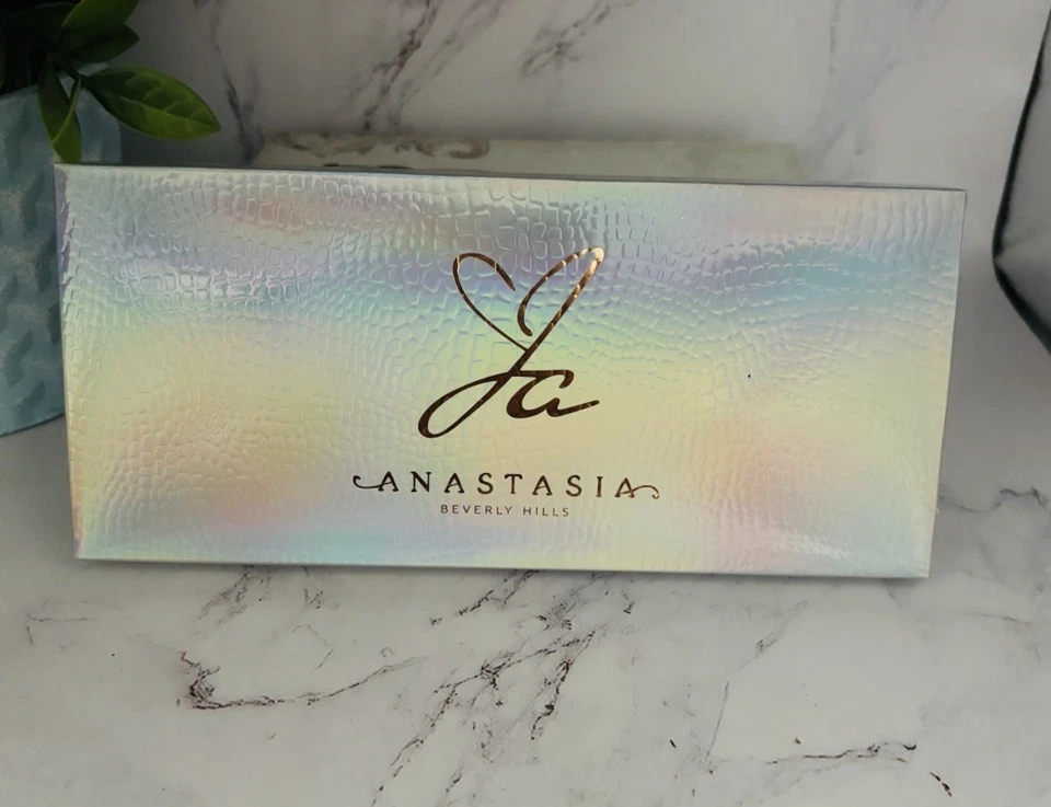 Anastasia Beverly Hills JACKIE AINA Eyeshadow Palette Limited Edition New  - Image 2 of 4