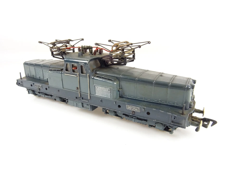 Fleischmann 1331 Französiche Elektrolokomotive in grau, gebraucht, ohne Verpack.