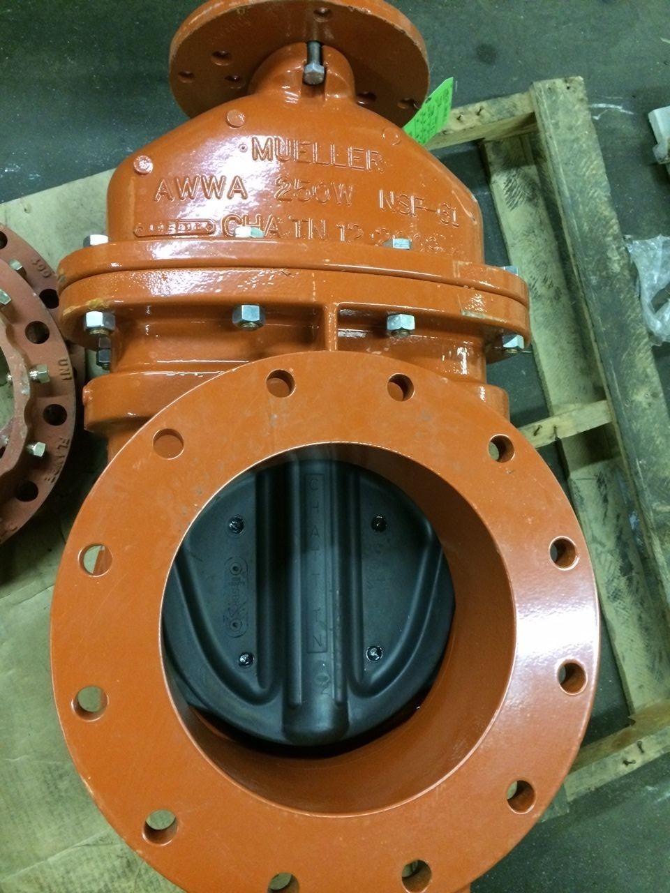 Mueller 12" Fire Main Gate Valve 2360 NSF61 120A236006LN eBay