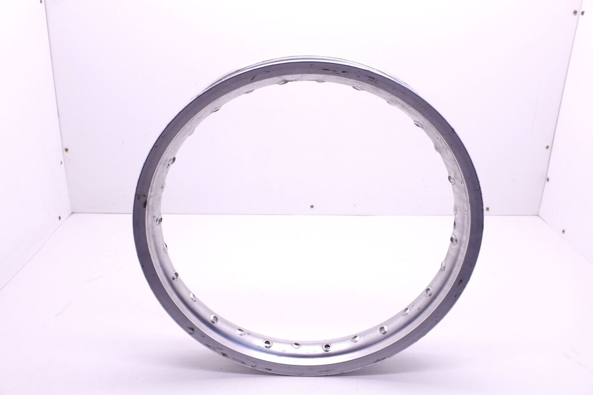 J16x1.850 WHEEL RIM J 16x1.85 6 01 DOT D.I.D JAPAN 88--08 15 J16x1.850 WHEEL RIM J 16x1.85 6 01 DOT D.I.D JAPAN 88--08 15