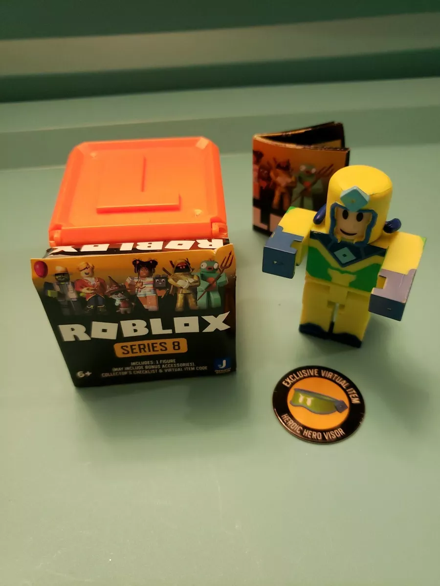 Roblox Action Collection - Heroes of Robloxia Playset [Includes Exclusive  Virtual Item] 