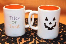 TERRAMOTO CERAMIC HALLOWEEN PUMPKIN 