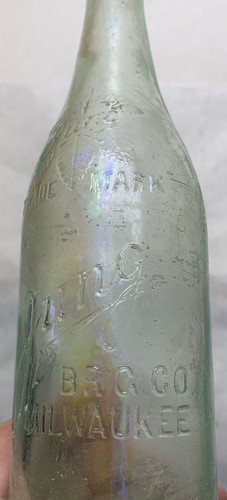 Jung Brewing Company Milwaukee WI Vintage Clear Glass Beer Bottle Embossed Logo - Picture 4 of 9