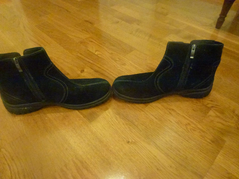 Botas cortas para mujer Ara Gore-Tex forradas. talla 7,5M Foto 3 de 4