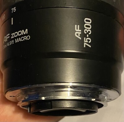 Minolta AF Zoom 75-300mm 1:4.5(32)-5.6 Lens | eBay