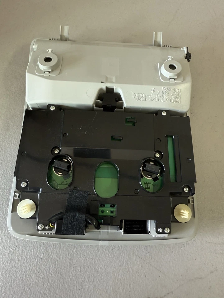 OEM GENUINO 06-13 LEXUS IS250 IS350 CONSOLA SUPERIOR CÚPULA LUZ LÁMPARA GRIS Foto 4 de 4