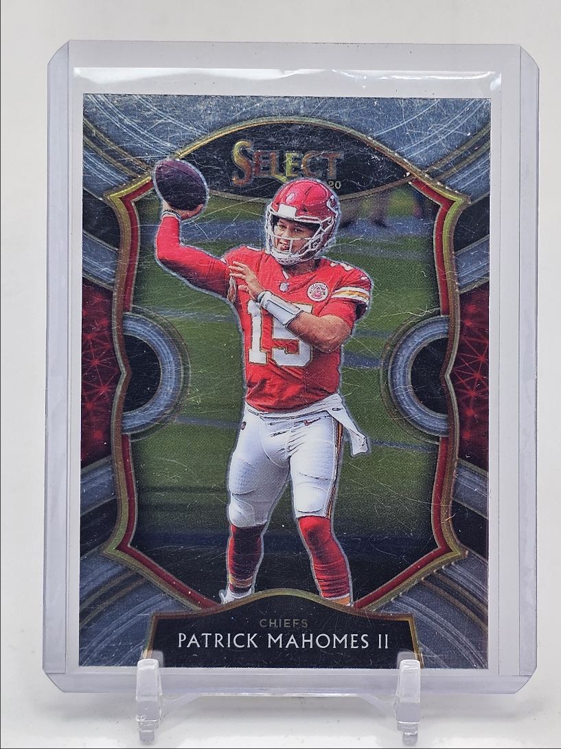 PATRICK MAHOMES II 2020 SELECT CONCOURSE FOOTBALL CHIEFS Q0M-531