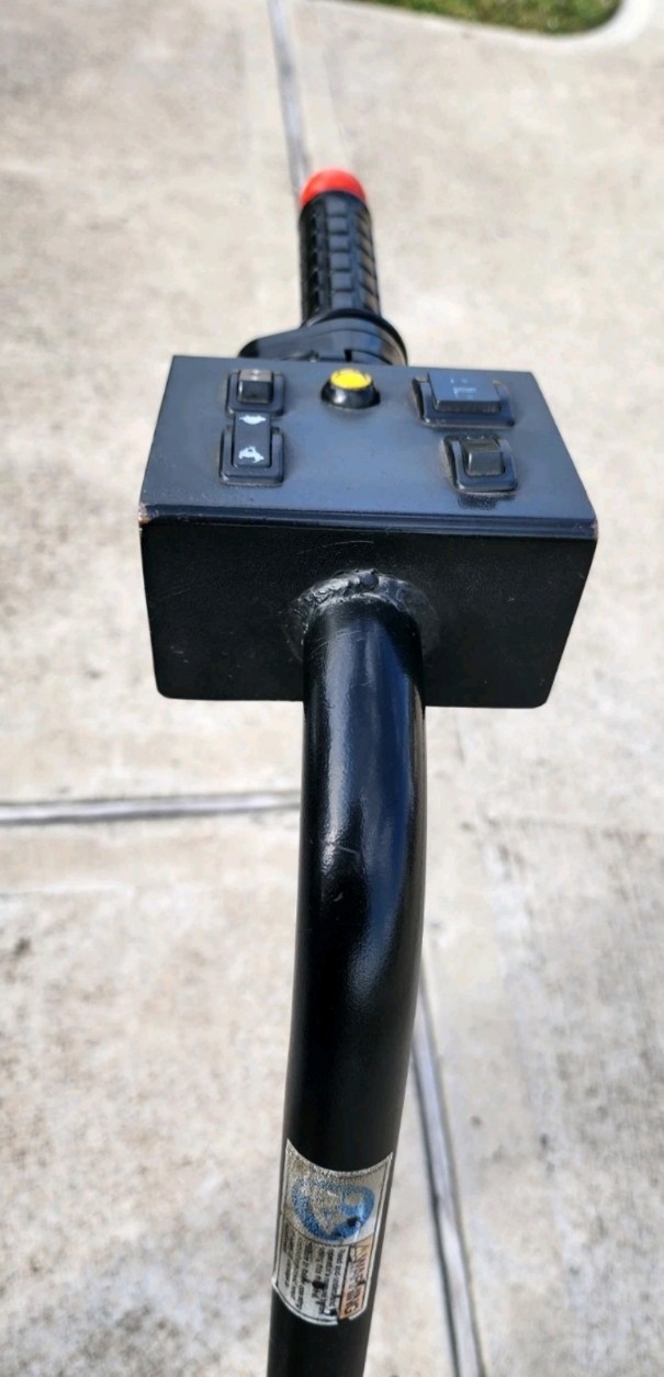 APPLETON CART MOVER BATTERY OPERATED HAS A 24VOLT WITH RECHARGEABLE BATTERY