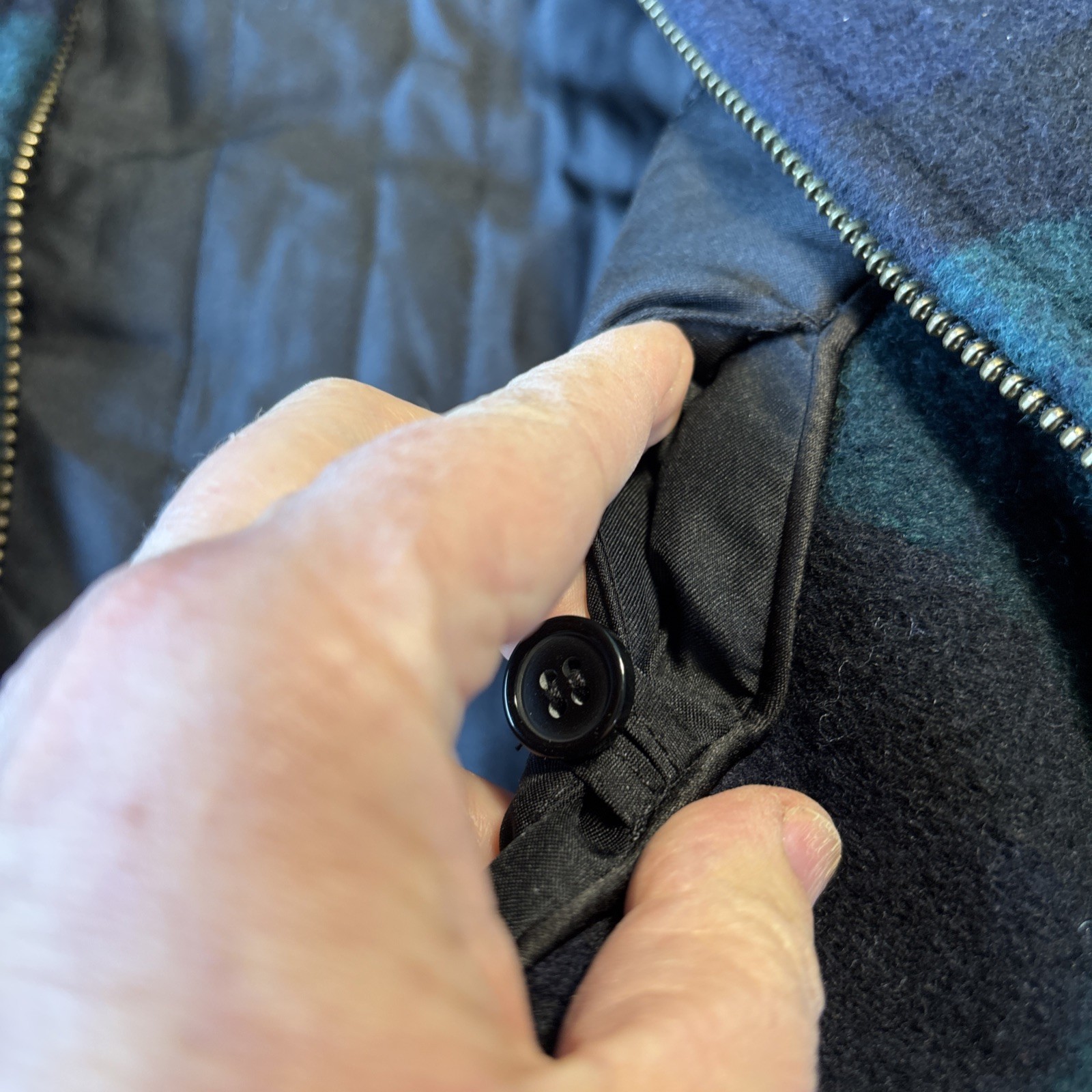 Pendleton Quilted Collar Black Watch Plaid COAT J… - image 10