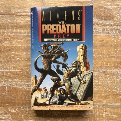Aliens vs. Predator: Prey Paperback - Bantam 1994