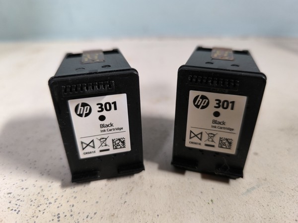2 Cartuchos De Tinta Negra HP 301 Usados