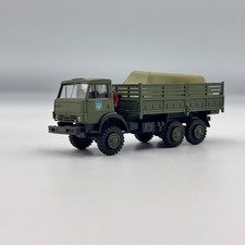 KAMAZ-4310 Camion da carico militare 6x6 dell'esercito ucraino con copertura ...