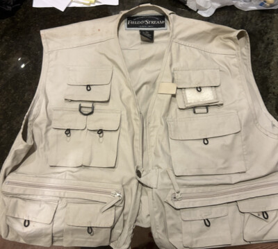 Field & Stream Fly Fishing Vest Multi Pocket Wading Vest  XLG Khaki Color