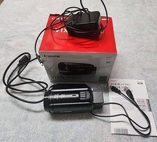Canon VIXIA HF R800 Black Camcorder with Battery and Charger No Memory Card