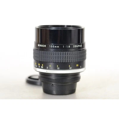 Nikon Nikkor Ai/S 1,8/105 Tele Lens - AiS 105mm F/1.8 Tele MF Objektiv - Bild 1 von 4