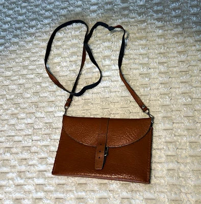 Vintage Saxone Kerry Tan Leather Crossbody Shoulder Bag Made in Britain - Image 1 of 4
