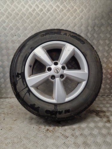 Nissan Qashqai 17" Alufelge und Reifen 215/65/17 2009