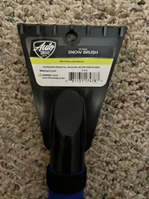 Set Of 2 35” Long Handle Winter Snow Brush/Ice Scraper NWT Auto DRIVE Foam Grip