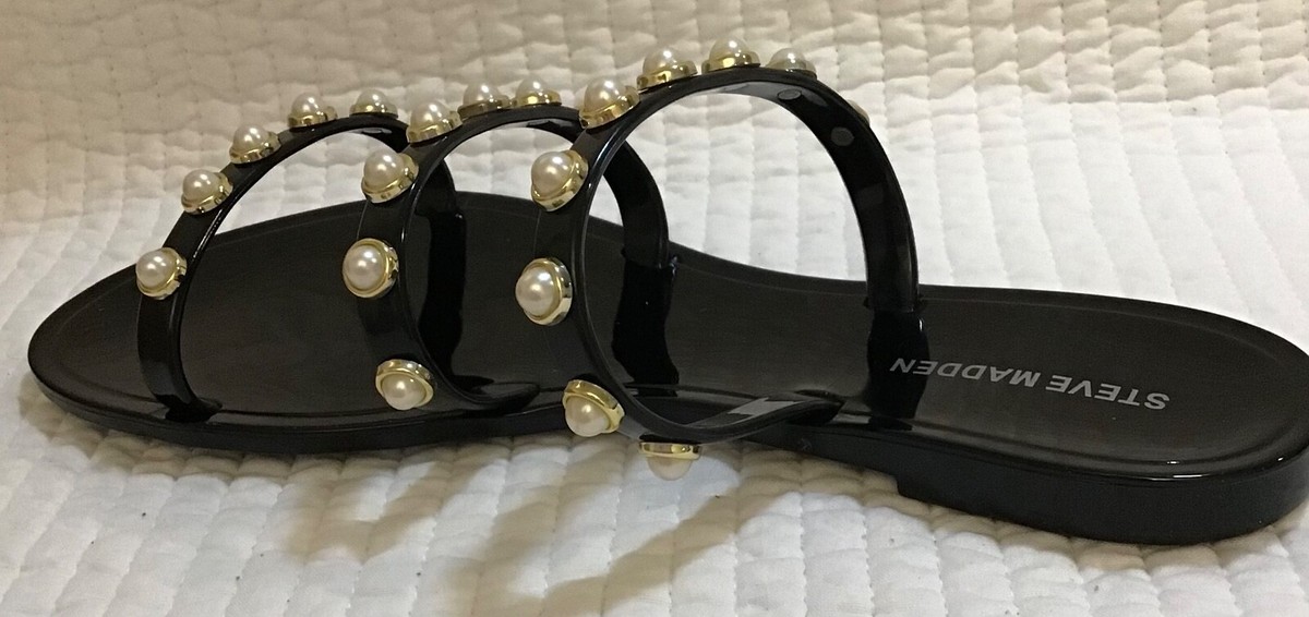 パール輝く【STEVE MADDEN】 Matina プラットフォーム サンダル STEVE MADDEN YALSA SLIP ON BLACK PEARL EMBELLISHED 3 STRAP