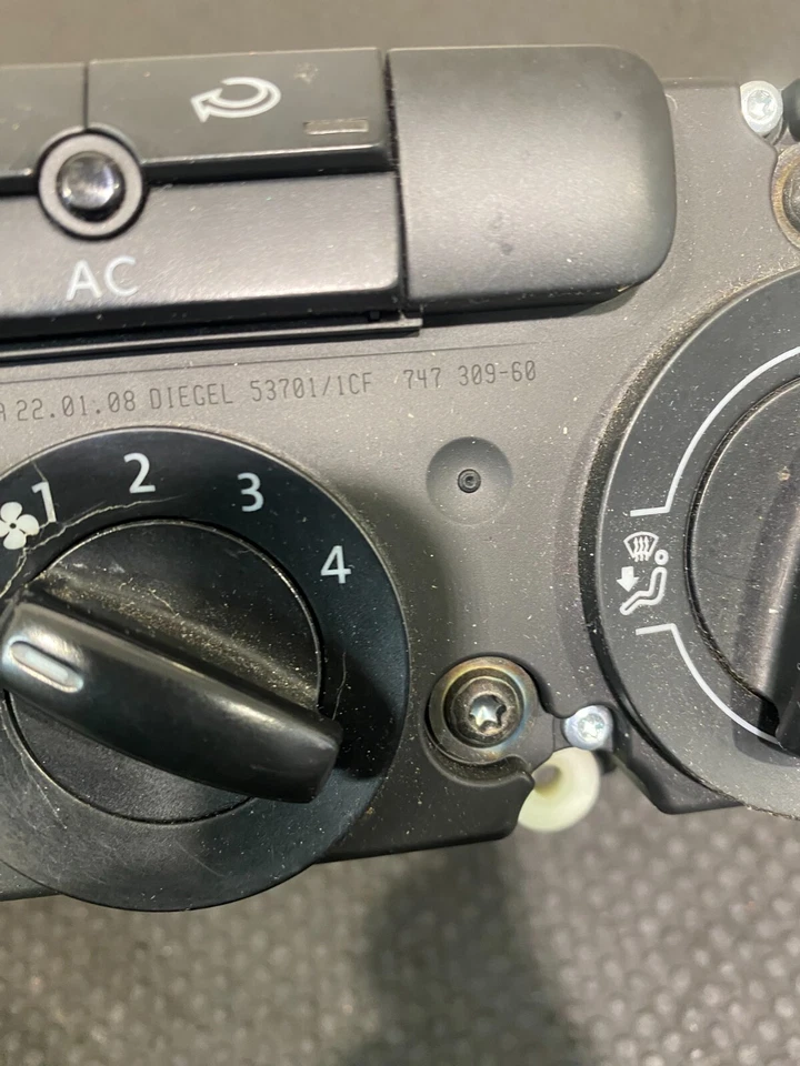 Volkswagen Golf MK5 2006 unidad de control de calefacción 747309-60 #10 Foto 4 de 4