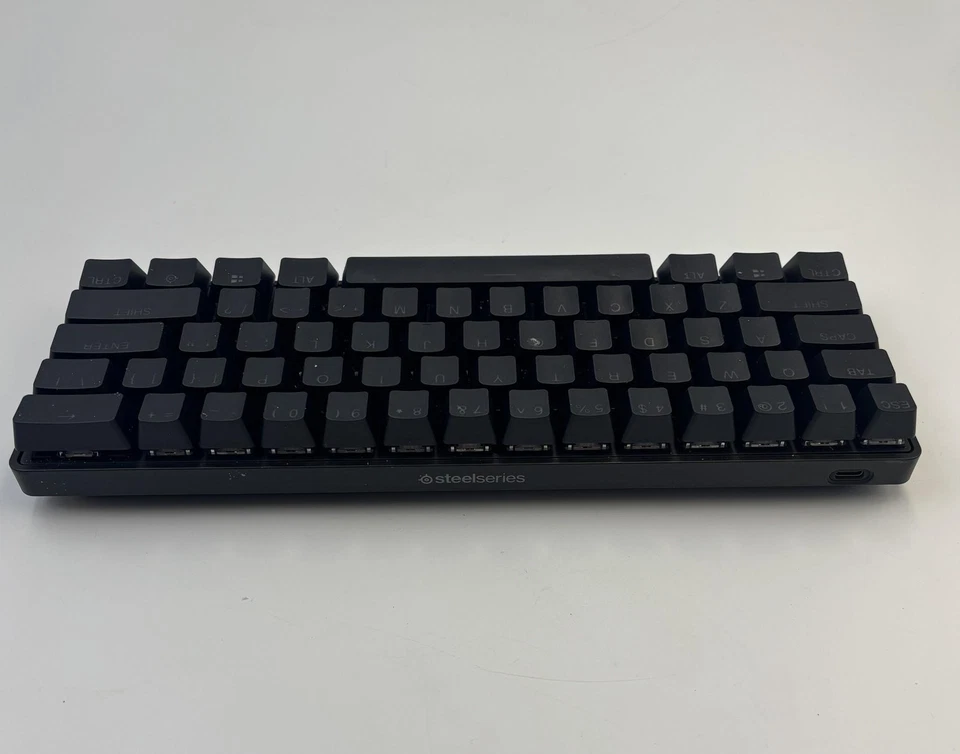 SteelSeries Apex Pro Mini Gen 3 OmniPoint 3.0 HyperMagnetic Switches - Image 3 of 4