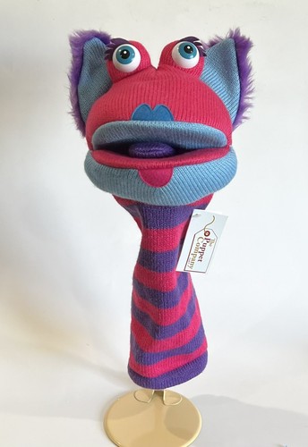 New! The Puppet Company Knitted Sleeve Sock Puppet “Kitty” Plush Toy SQUEAKS NWT