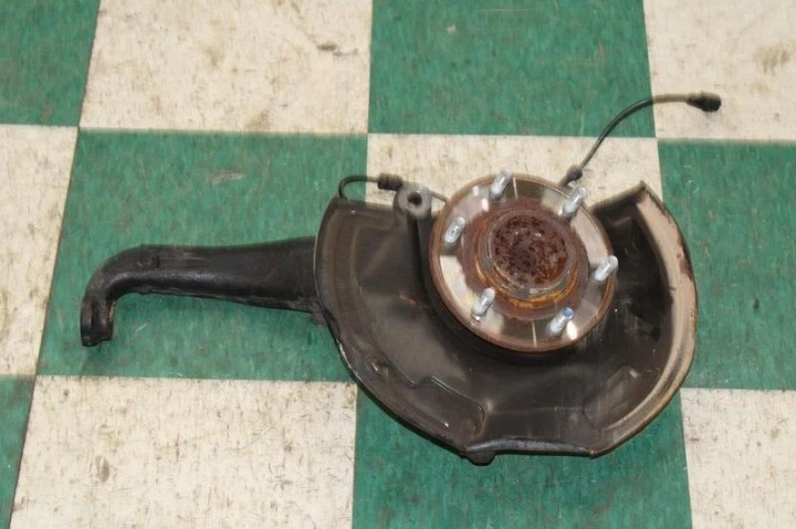 2004-2023 Nissan Titan Front Left Driver  Spindle Knuckle Steering Assembly Oem - Image 2 of 4