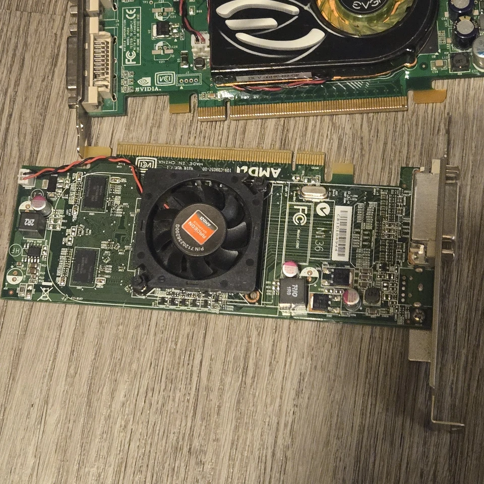 Lote GPU Usado - EVGA 210 + 7600 GT + AMD Radeon - Para Piezas / Sin Pruebas Foto 4 de 4