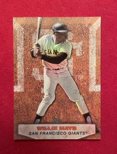 2026 Topps Series 2 Willie Mays Base (RAW)