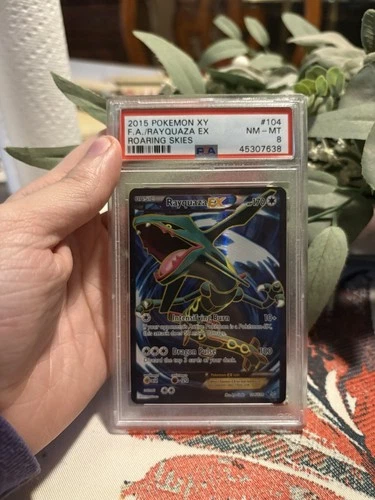 Pokémon TCG Rayquaza EX Full Art Ultra Rare XY Roaring Skies 2015 PSA 8
