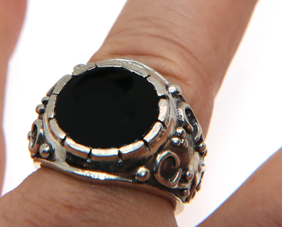 Anello Argento 925 onice tondo e fascia massiccia lavorata uomo misura 24 grande - Immagine 2 di 3