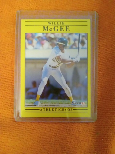 1991 Fleer #16 Willie McGee Oakland Athletics Rare 6'11" Misprint - Picture 8 of 8