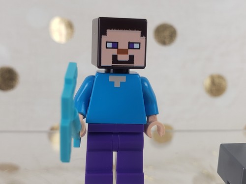 Lego Minecraft Minifigure Lot - Picture 2 of 13