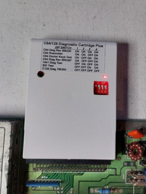 Commodore 64 128 Diagnostic cartridge multirom rev 586220 785260 cover boxed 