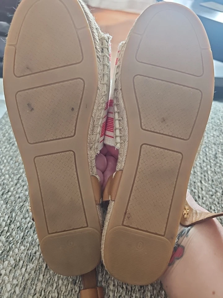 Sandálias TORY BURCH de lona com tiras espadrille tamanho 6 - Imagem 4 de 4