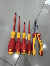 Wiha 5 Piece Insulated Softfinish Screwdriver And Plier Lot