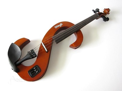NEW QUALITY STAGG 4/4 ELECTRIC VIOLIN COMBO PACKAGE w/ CASE, BOW HEADPHONES