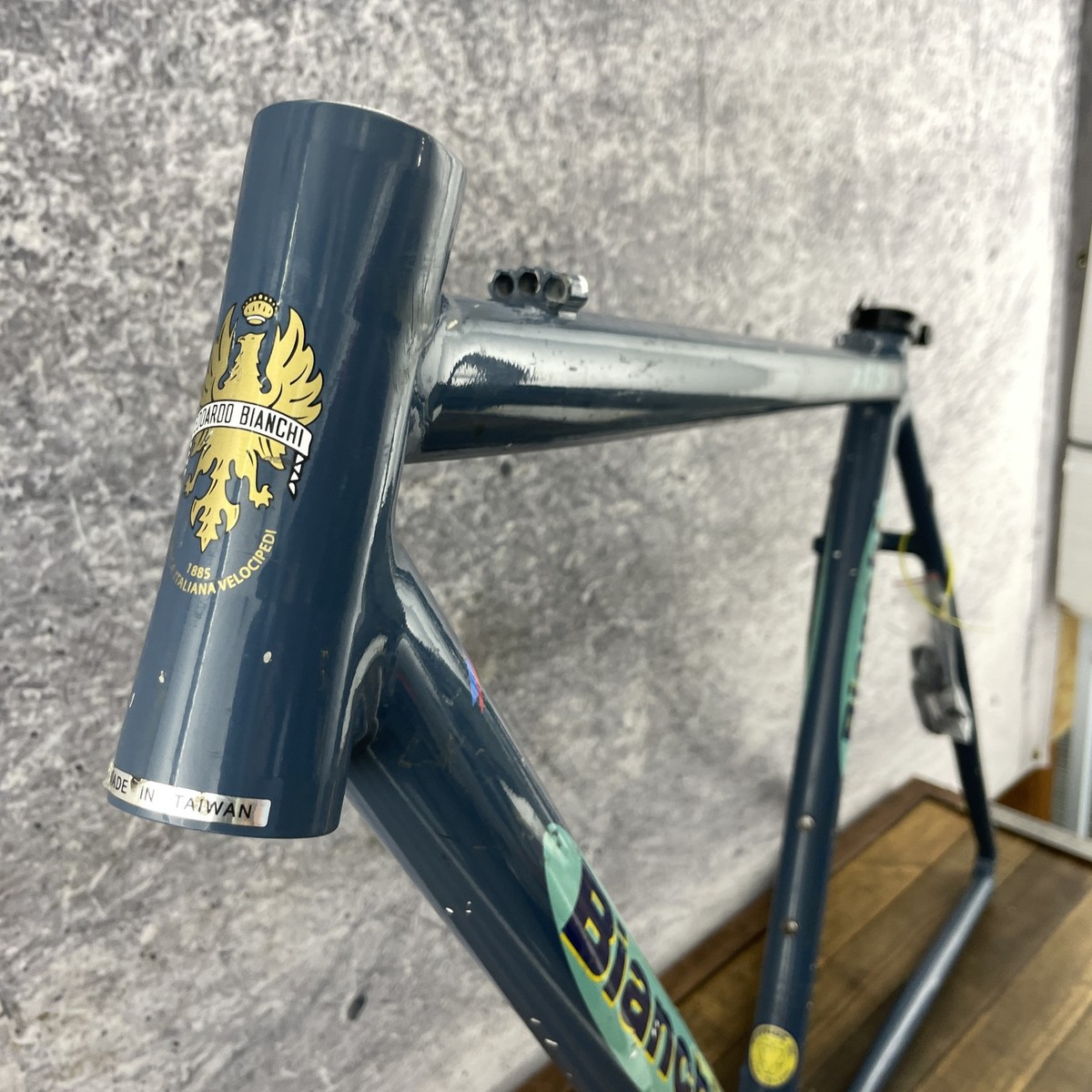 Vintage Bianchi Axis Bike Frame Easton Ultralite 57cm 700c