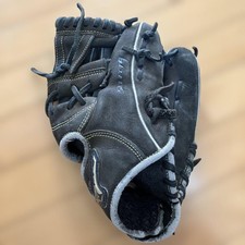 Mizuno ball glove black
