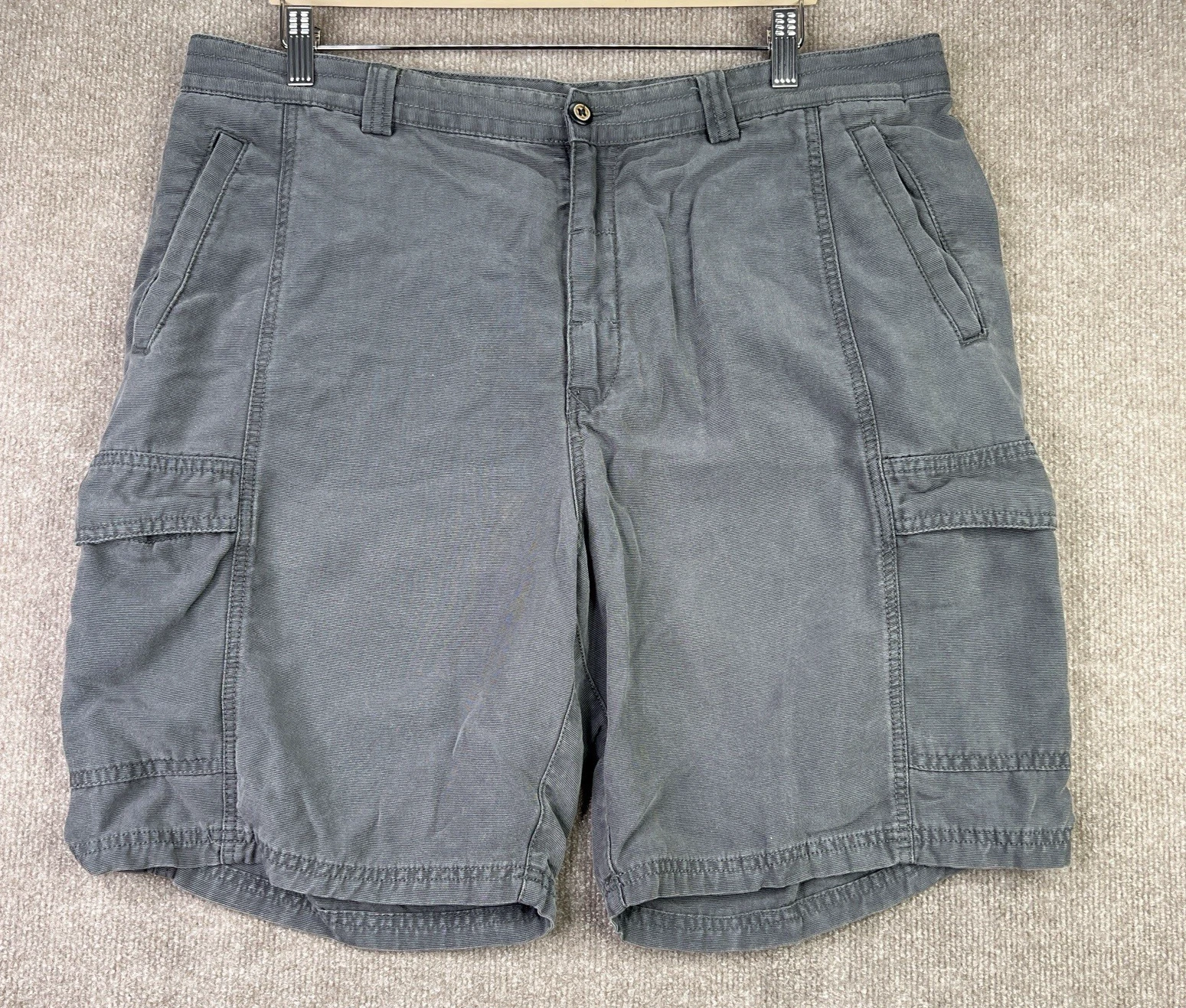Tommy Bahama Men's Relax Cargo Shorts 38 Gray Tencel Lyocell Blend Casual