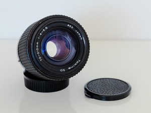 Tokina SD 70-210mm f/4-5.6 Zoom Lens For Pentax K PK K1000, ME Super, ME 890978