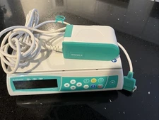 B Braun Space Infusion Pump - 8713050U.                 Version 686G