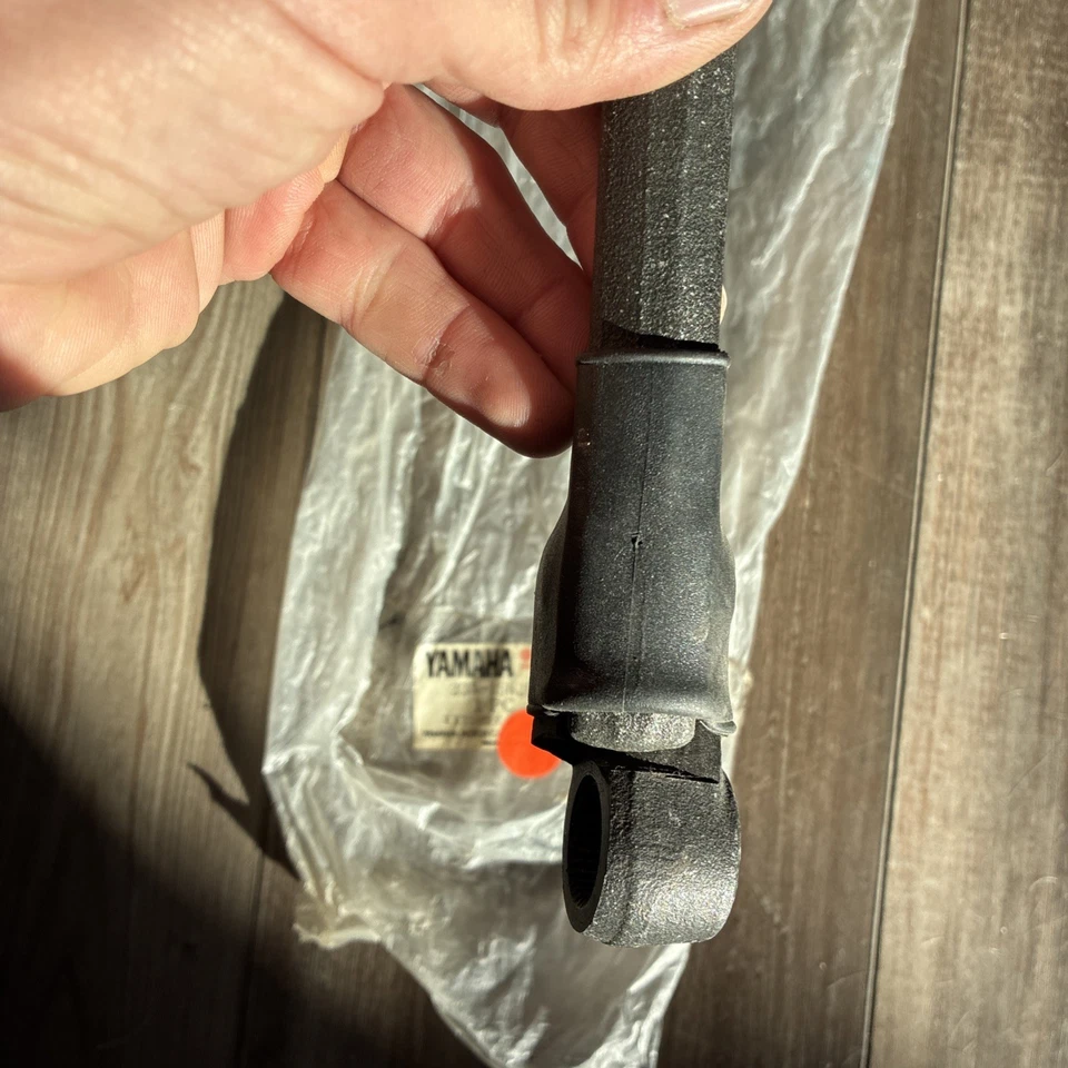 Nuevo de Lote Antiguo Yamaha IT490 1983-84 YZ490 1985-87 OEM Kick Starter Crank Boss 23X-15621-02 Foto 4 de 4