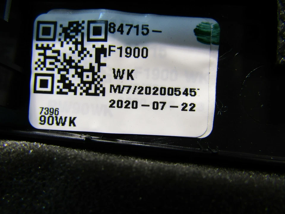 KIA SPORTAGE MK4 2018-20 TOP DASHBOARD SPEAKER COVER 84715-F1900          O2959 - Image 4 of 4