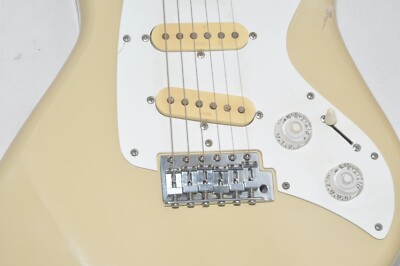 ギター YAMAHA SS300 YAMAHA SS300 CALIFORNIA BLUE MADE IN JAPAN - YouTube