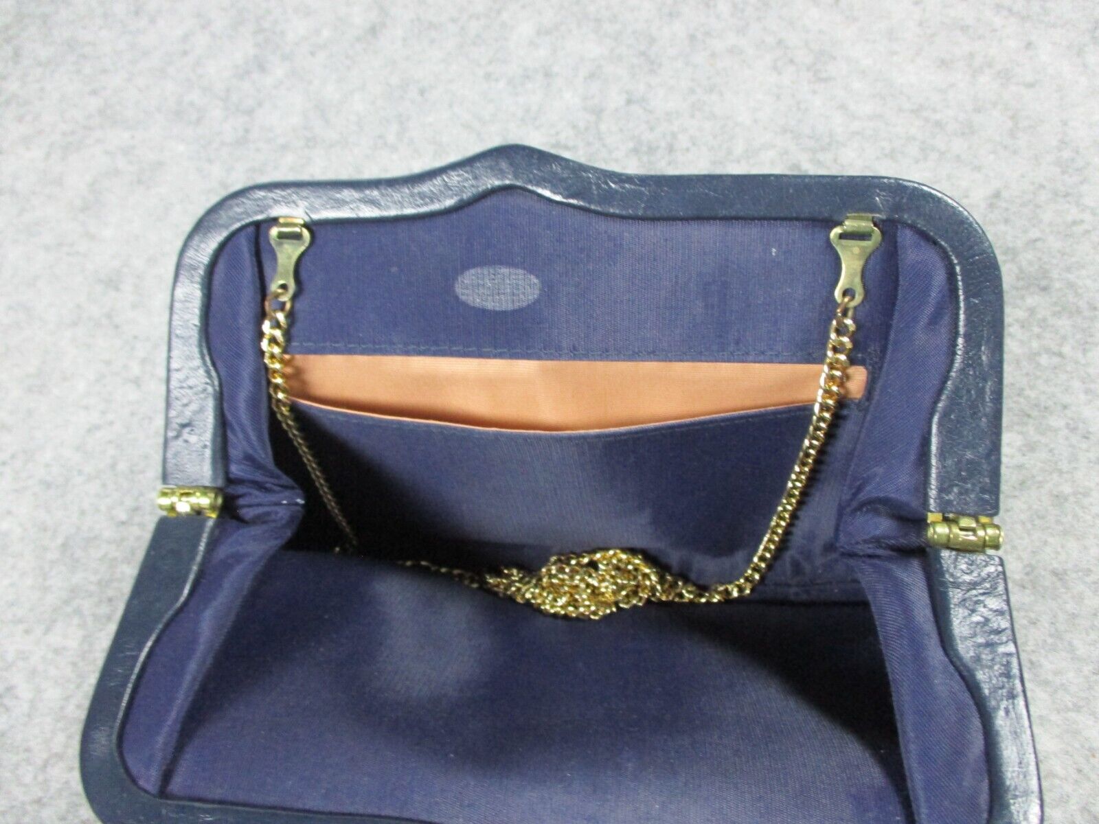 Vintage Leather Hinged Clutch with Chain Blue Sho… - image 15