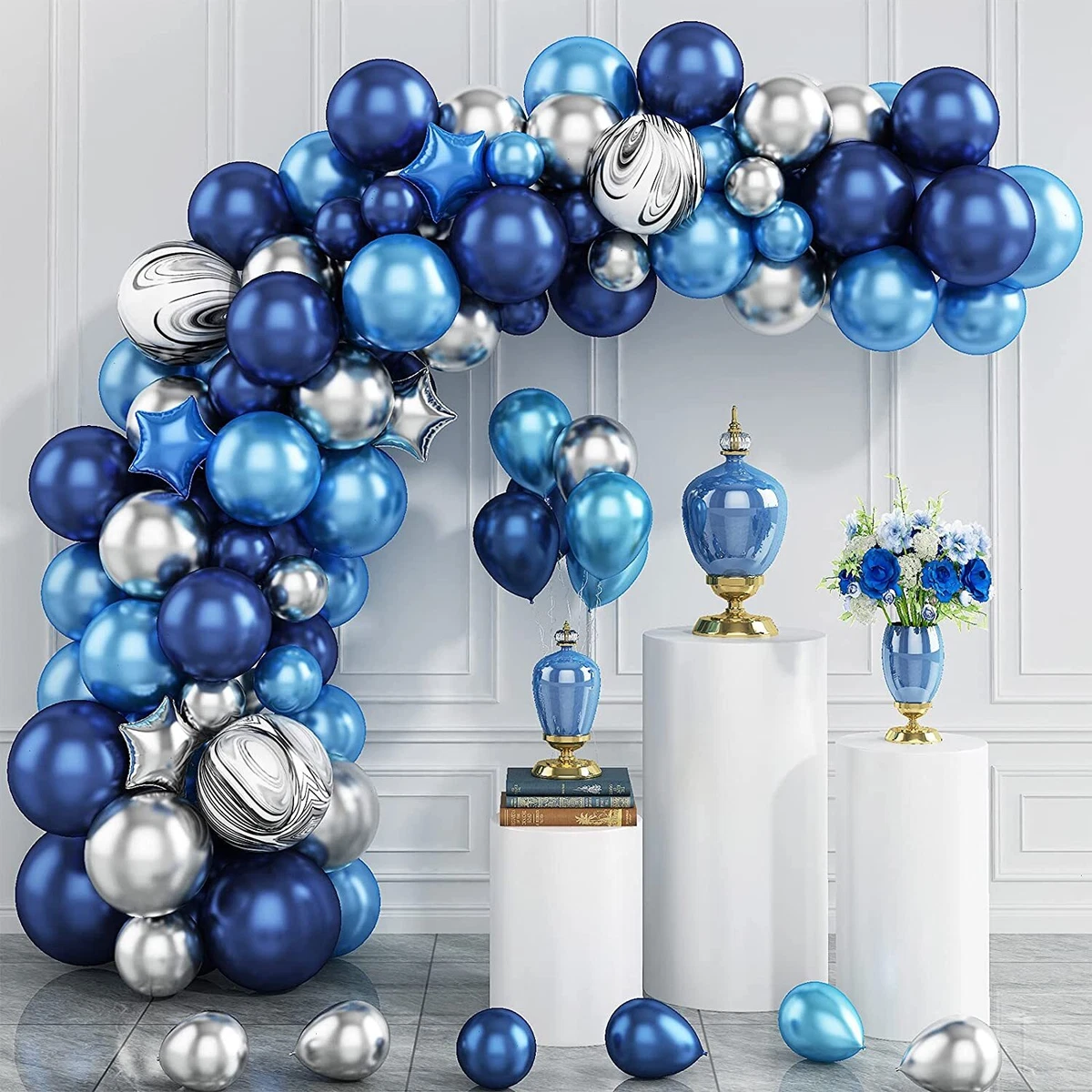 Blue 2024 balloon garland